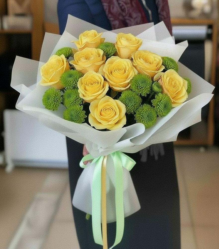 Букет цветов из: Хризантемы и Розы в Листвянке