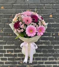 Букет цветов из:  Герберы и Хризантемы в Листвянке