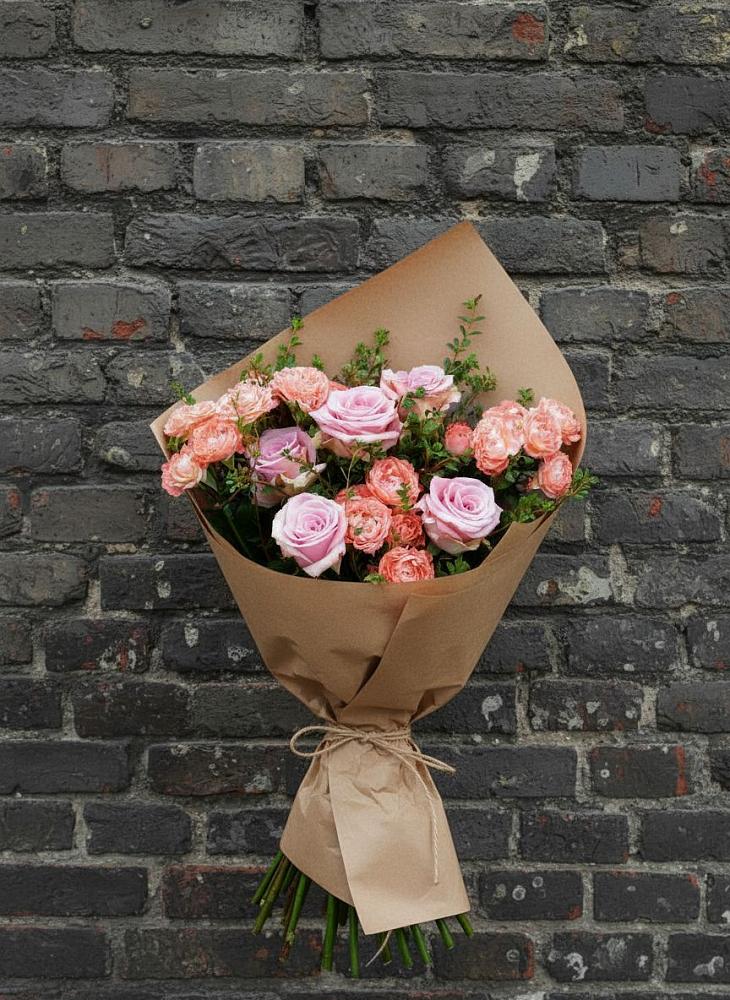 Букет цветов из: Розы в Листвянке